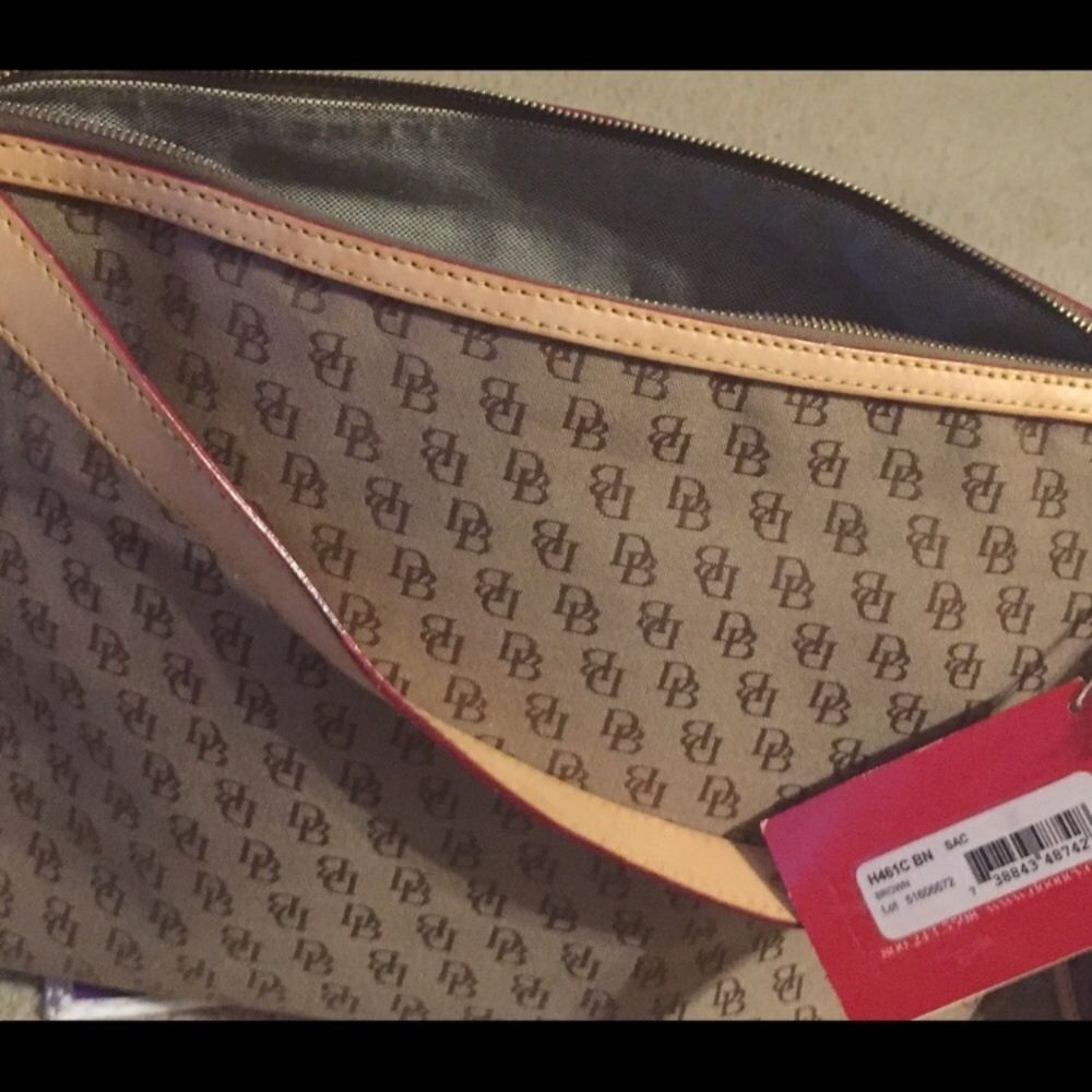 Dooney and Bourke purse
